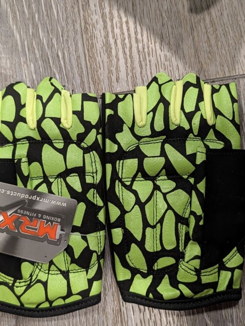 Neon Green and Black Workout Gloves - Women